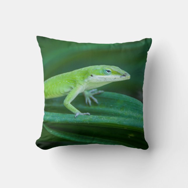 Green Anole Lizard Cushion (Front)