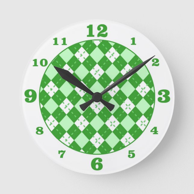 Green Argyle Plaid Round Clock (Front)