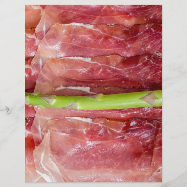 Green asparagus with ham macro (Front)