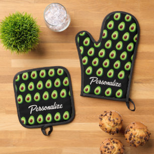 Green avocado pattern personalised kitchen oven mitt & pot holder set