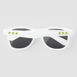 Green Bird Cartoon   Sunglasses
