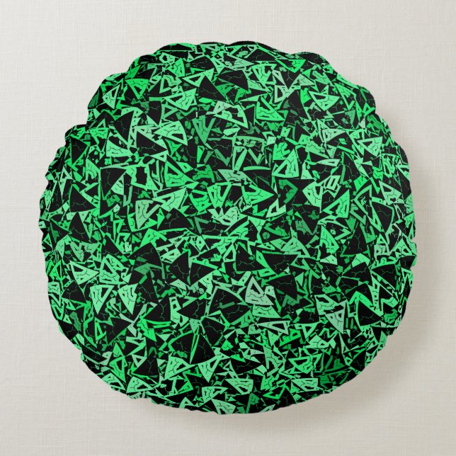 Green Black Triangle Seamless Pattern Round Cushion (Front)