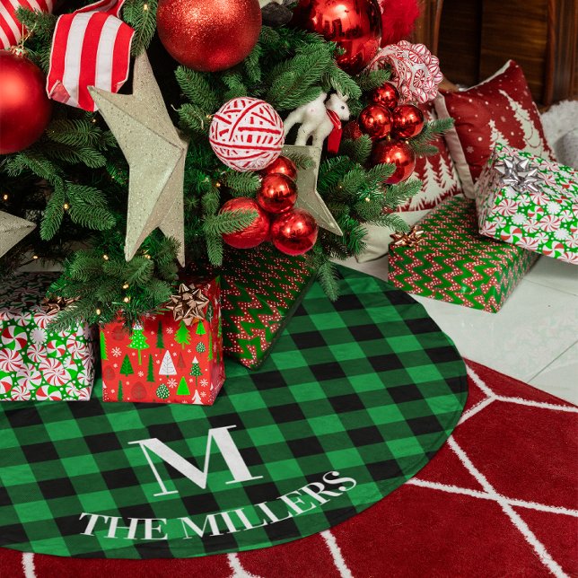 Green Buffalo Plaid Family Monogram Brushed Polyester Tree Skirt (Green Buffalo Plaid Family Monogram Brushed Polyester Tree Skirt)
