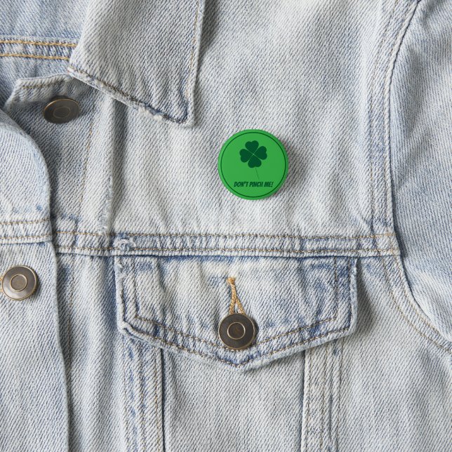 Green Button for St. Patrick's Day (In Situ)