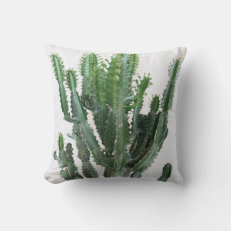 Green Cactus: Minimalist White Background Cushion