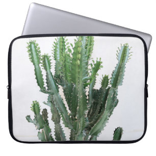 Green Cactus: Minimalist White Background Laptop Sleeve