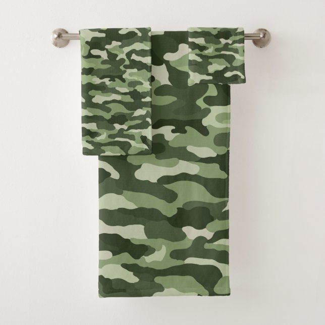 Green Camouflage Bath Towel Set (Insitu)