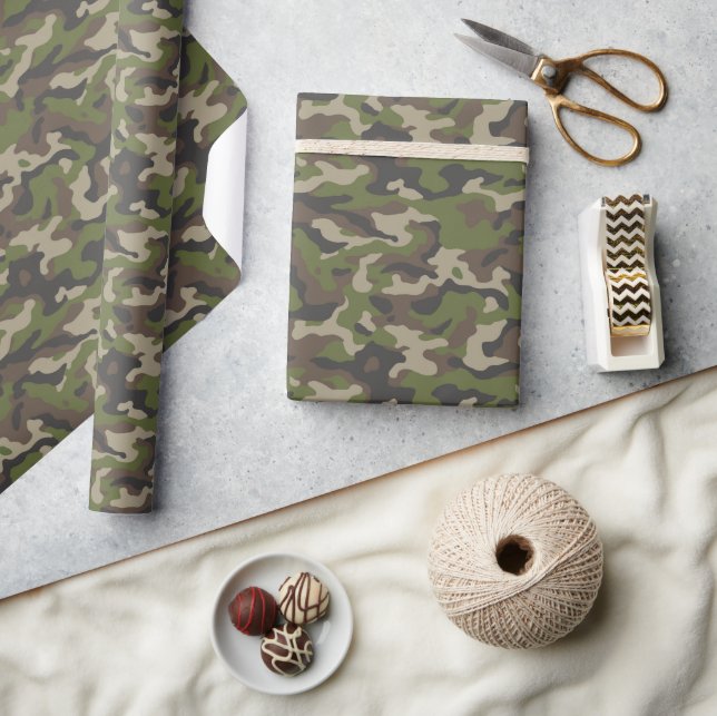 Green Camouflage Pattern Wrapping Paper (Crafts)