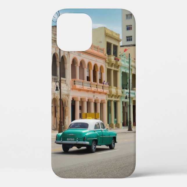 GREEN CAR ON ROAD Case-Mate iPhone CASE (Back)