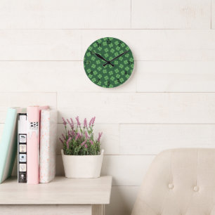 Green Celtic Irish Four Leafed Clovers St. Patrick Round Clock