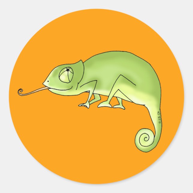 Green chameleon classic round sticker (Front)