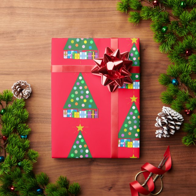 Green Christmas Tree in Red: Wrapping Paper (Holiday Gift)