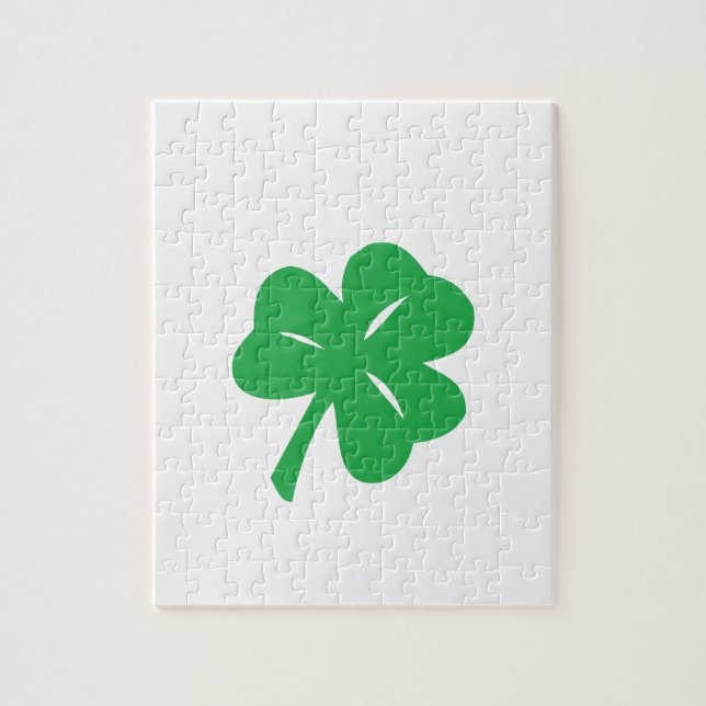 Green Clover Leaf Puzzle (Vertical)