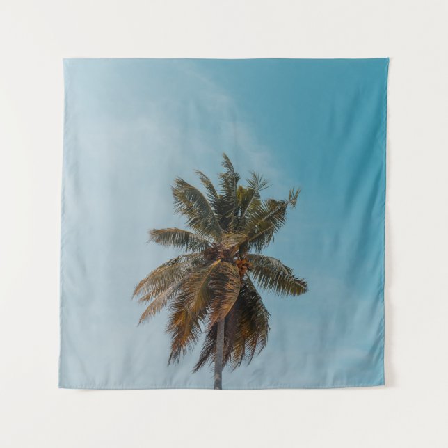 Green coconut tree under blue sky tapestry (Front)