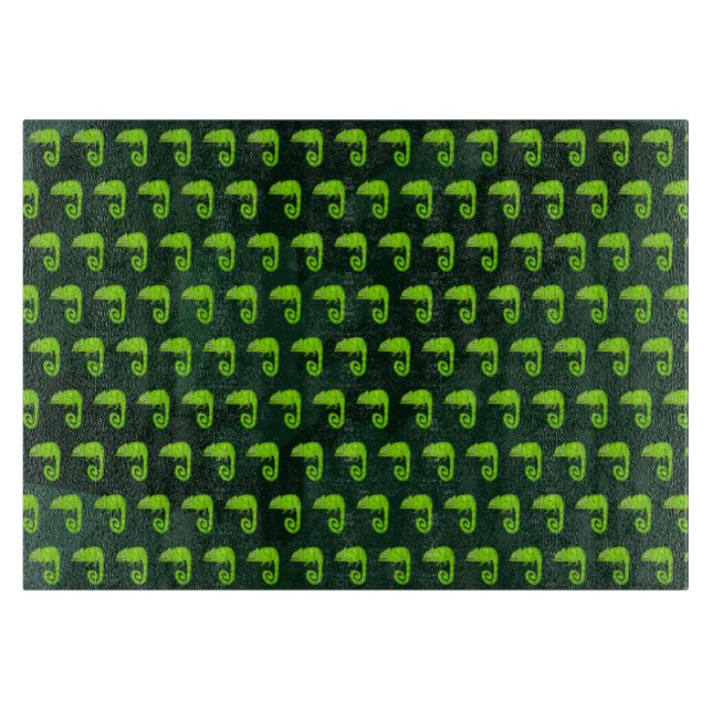 Green cute chameleon cutting board (Front)