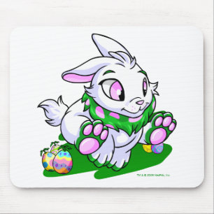 Green Cybunny racing through neggs Mouse Pad