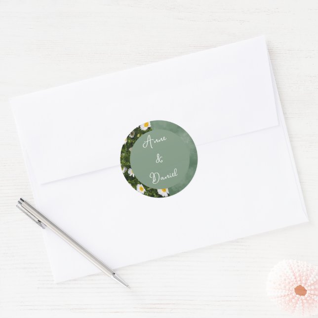 Green Daisy Classic Round Sticker (Envelope)