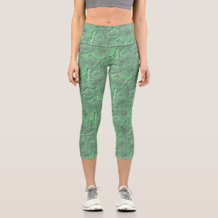 Green Daisy Flowers Nature Art Pattern Capri Leggings