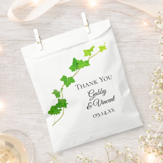 Green English Ivy Vine Foliage Wedding Favour Bag (Clipped)