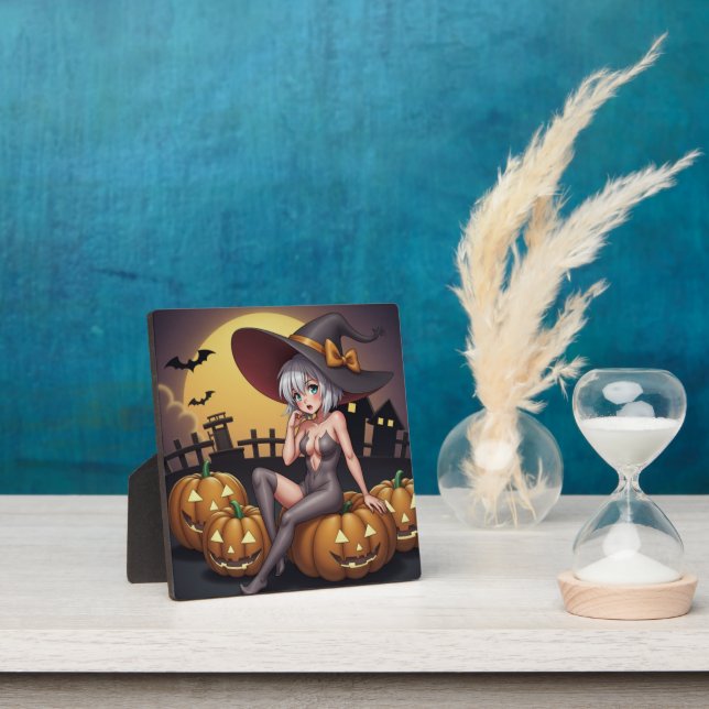 Green Eye Halloween Witch on Jack-O-Lantern's Plaque (Insitu)