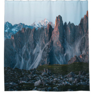 GREEN FIELD NEAR MOUNTAIN SHOWER CURTAIN