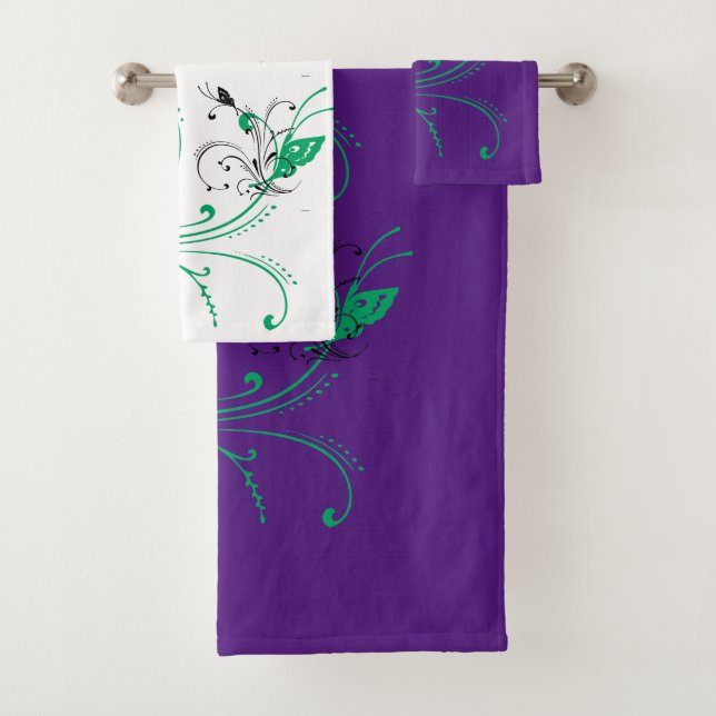 Green flowers on purple background bath towel set (Insitu)