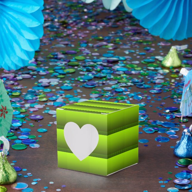 Green Foliage Favour Box (Party)