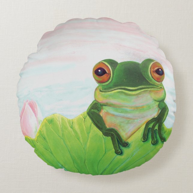 Green Frog Relaxing in the pond  Round Cushion (Front)
