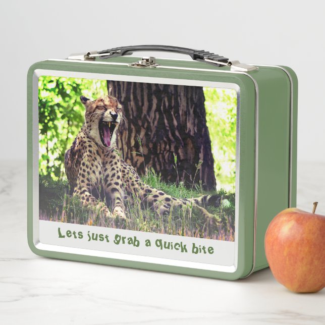 Green Fun - Fast Cat Cheetah Metal Lunch Box (In Situ)