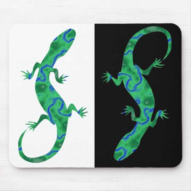 Green Gecko Mouse Pad (Front)