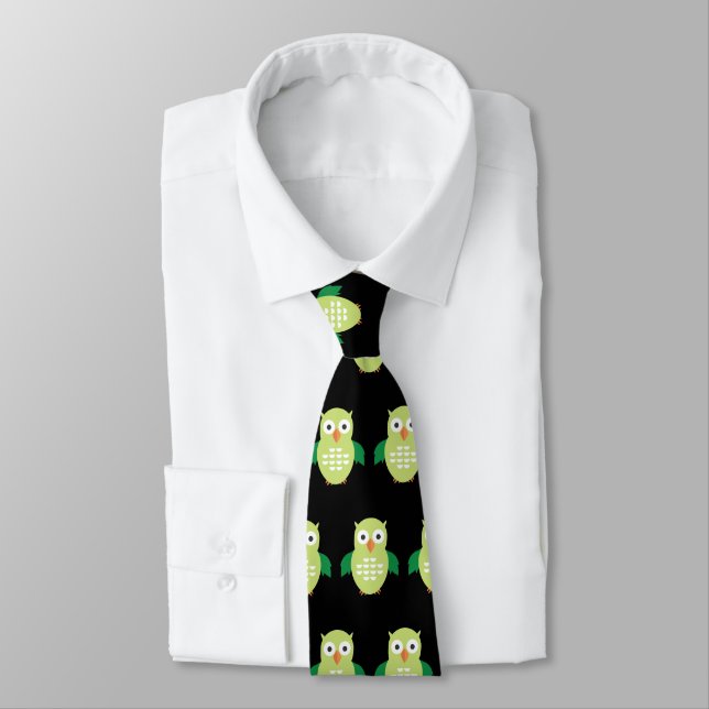 Green & Green Owl Tie (Tied)