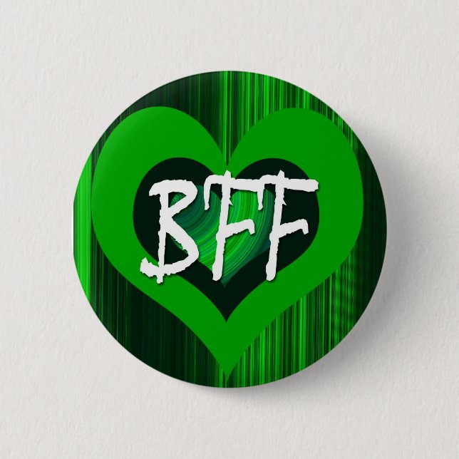 GREEN HEART 6 CM ROUND BADGE (Front)