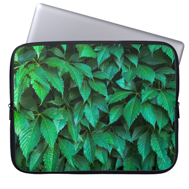 green hedge background parthenocissus pattern text laptop sleeve (Front)
