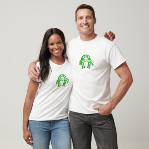 Green horseshoe St. Patrick day T-Shirt