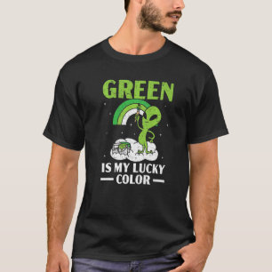 Green Is My Lucky Colour Funny Alien Lover Extrate T-Shirt