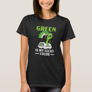 Green Is My Lucky Colour Funny Alien Lover Extrate T-Shirt