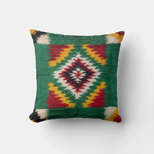 Green Kilim Pillows Germany: A Fusion of Culture 
