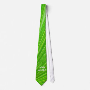 Green leaf pattern tie