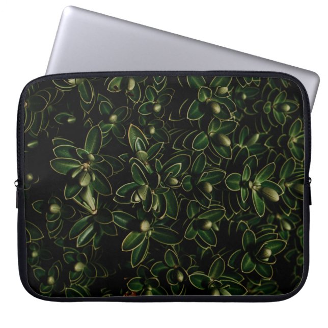 Green leaf plant laptop sleeve (Front)