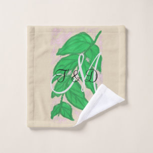 Green Leaf Watercolor Monogrammed Bath Towel Set