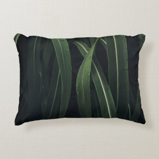 GREEN-LEAFED PLANT DECORATIVE CUSHION