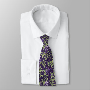  Green Leaves and Wisteria Floral Pattern Tie