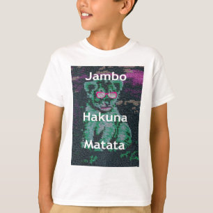 Green Lion with Pink Glasses "Hakuna Matata" Art   T-Shirt
