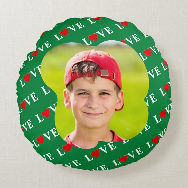 Green LOVE Heart Retro Elegant Round Cushion (Front)