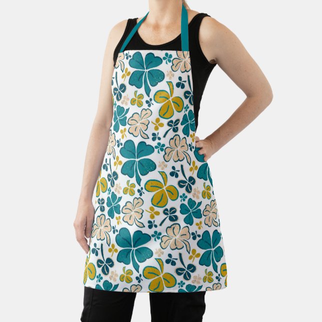 Green Lucky Shamrocks Clover St. Patrick`s Day Apr Apron (Insitu)