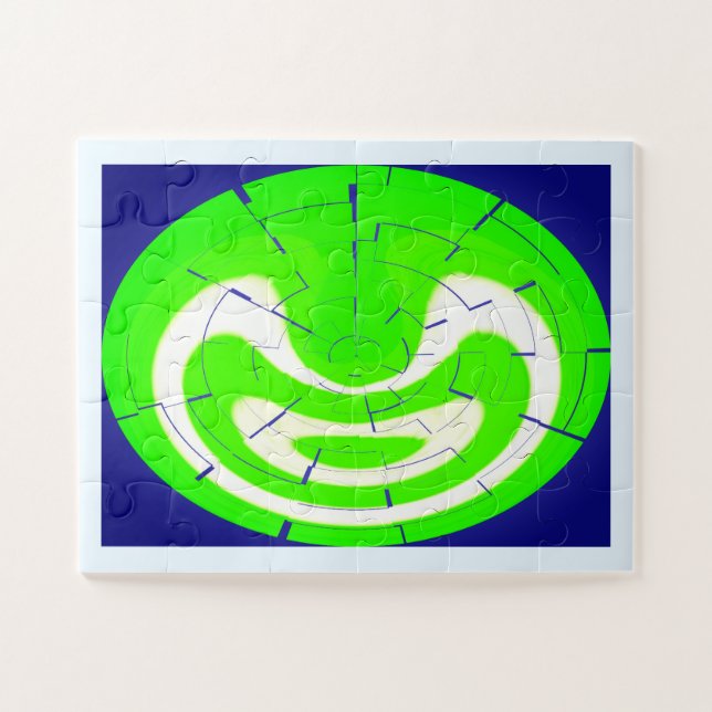 Green maze jigsaw puzzle (Horizontal)