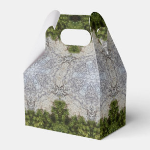 Green Moss & Earth Nature Art Favour Box