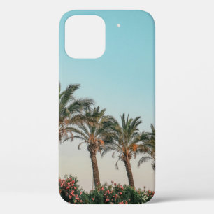 GREEN PALM TREES UNDER BLUE SKY iPhone 12 CASE