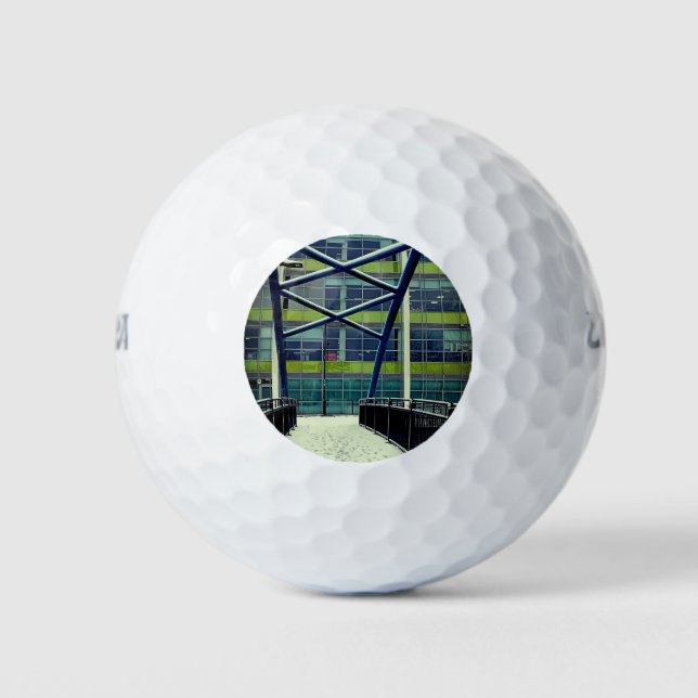 Green pattern golf balls (Front)