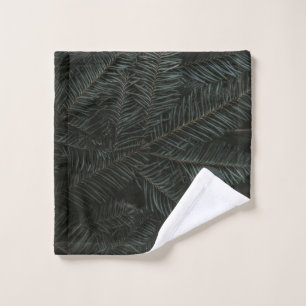 Green pine tree leaves wash cloth